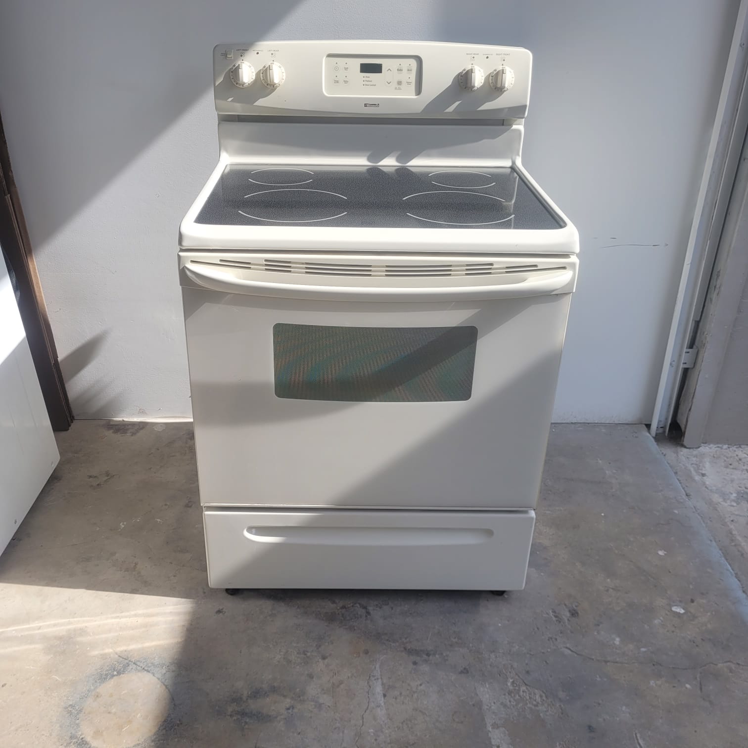 Kenmore-Electric-Stove Kenmore-Electric-Stove